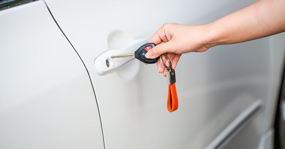 Nissan car key fob — Toronto Iron Key Locksmith