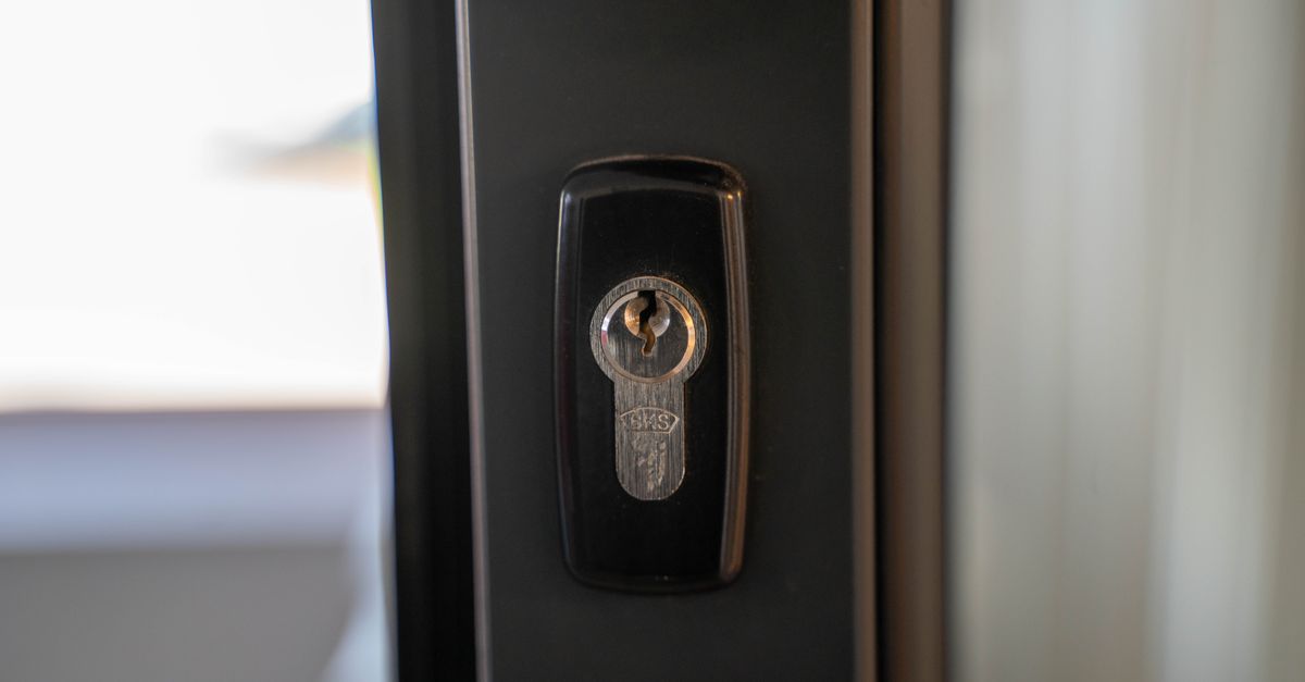 Home Rekey Service — Toronto Iron Key Locksmith