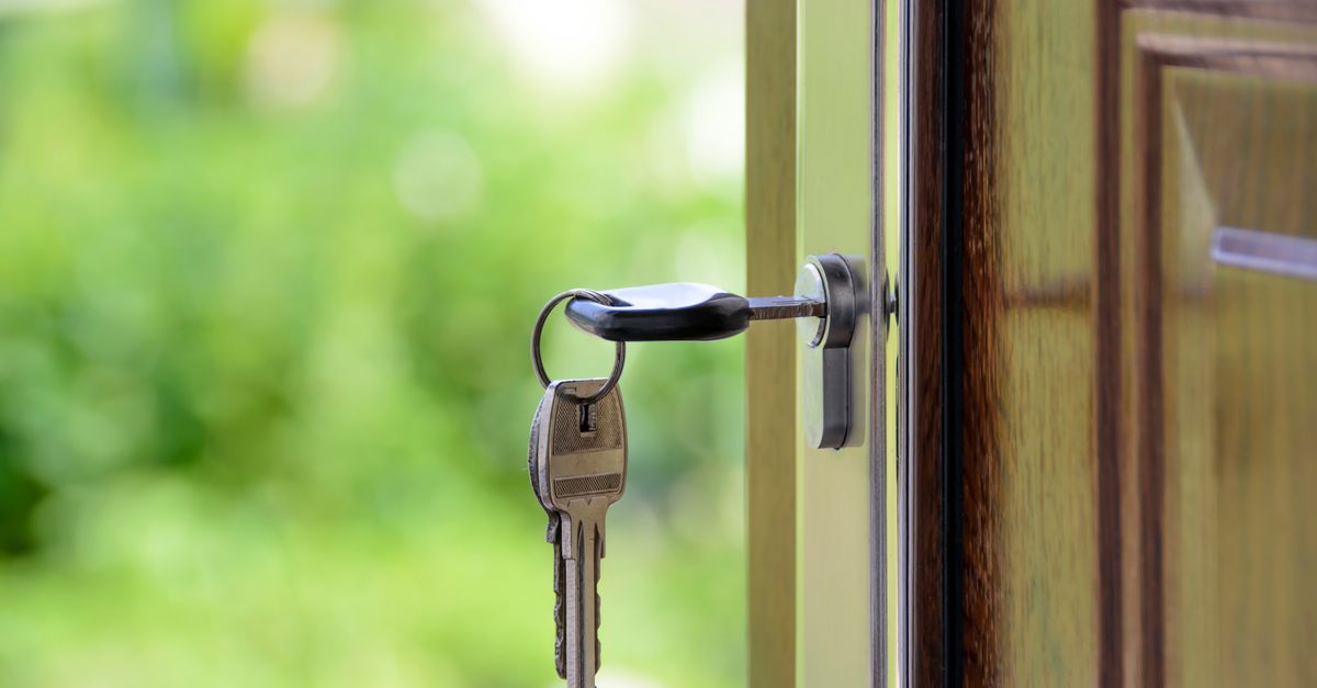Why Toronto Businesses Rekey After Staff Turnover or a Break-In — Toronto Iron Key Locksmith