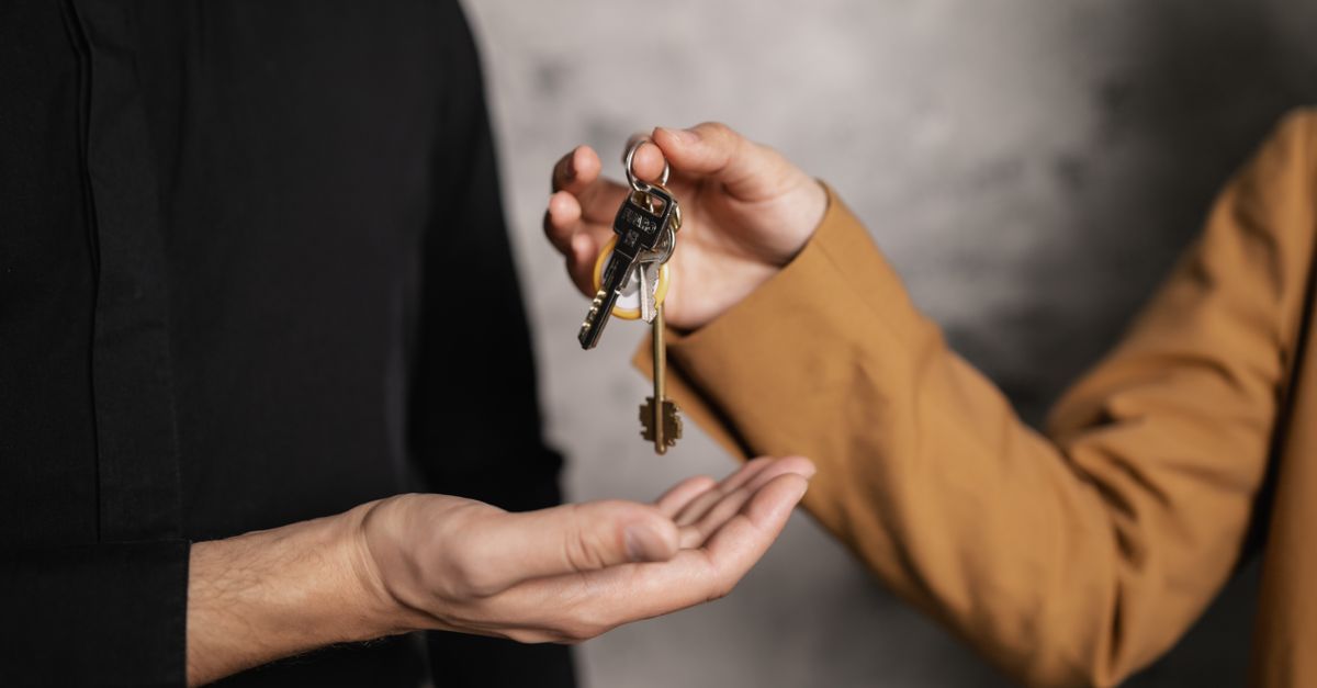 Home Lockout Service: Emergency Locksmith Help When You're Locked Out of the House — Toronto Iron Key Locksmith
