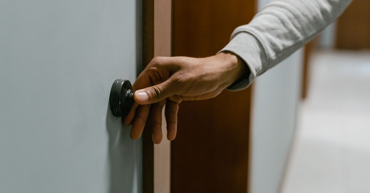 Choosing the Right Door Knob Lock for Your Toronto Property — Toronto Iron Key Locksmith
